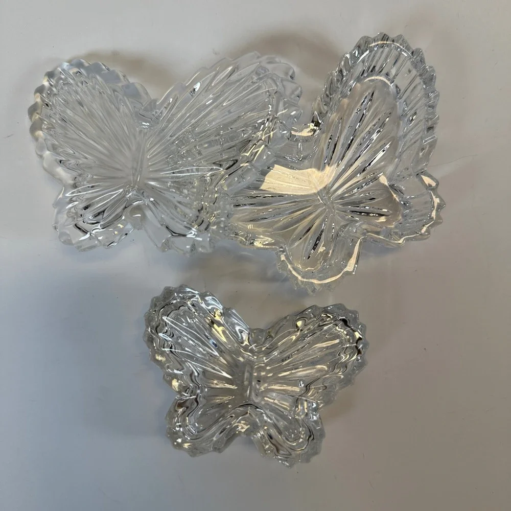 Vintage Clear Pressed Glass Butterfly Trinket Dish Set 2 Small Jewelry Catchall